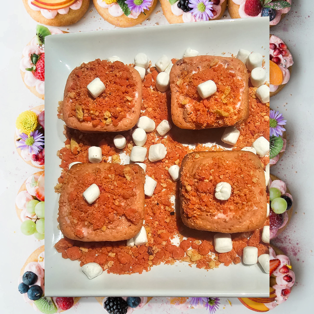 Strawberry Crumble Brownies